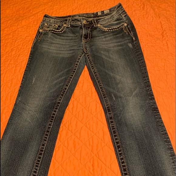 Miss me Easy Capri jeans. Fleur de lis bling. - Picture 2 of 4